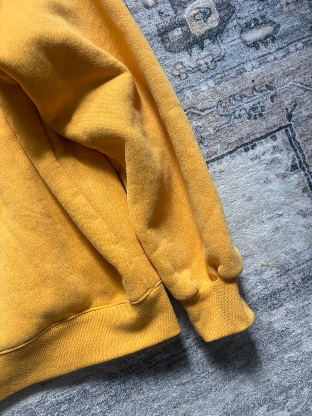 Parke Classic Mockneck Sweatshirt in Apricot size S/M orange yellow - Picture 5 of 12